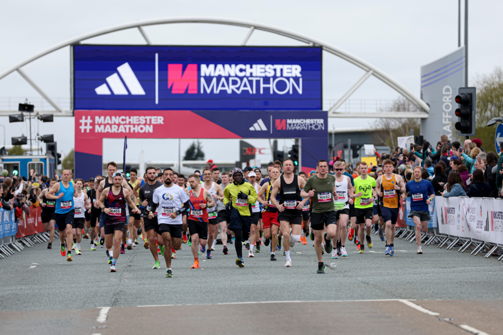 The start of a marathon with fast runners